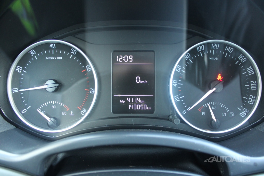 Škoda Octavia 1,6 MPi 75 kW TOUR - 15