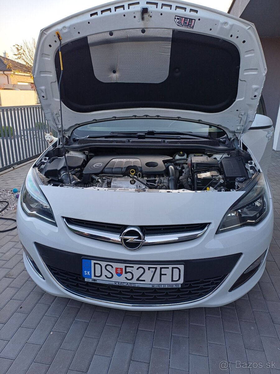 Opel Astra Sports Tourer Cosmo diesel - 15