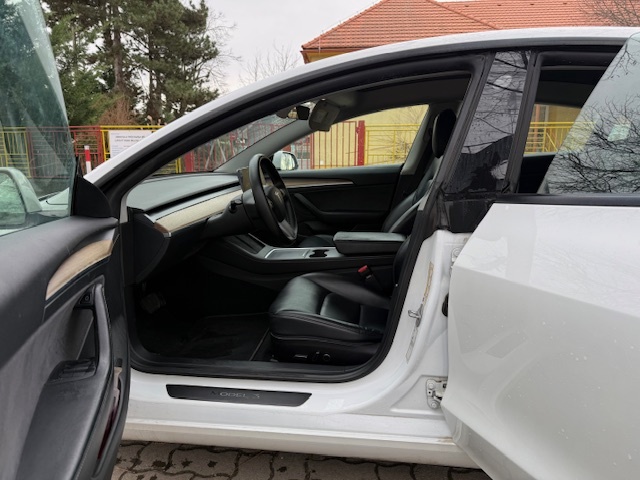 Tesla Model 3 Long Range, Dual motor, 82kw, Refresh 2021 - 15