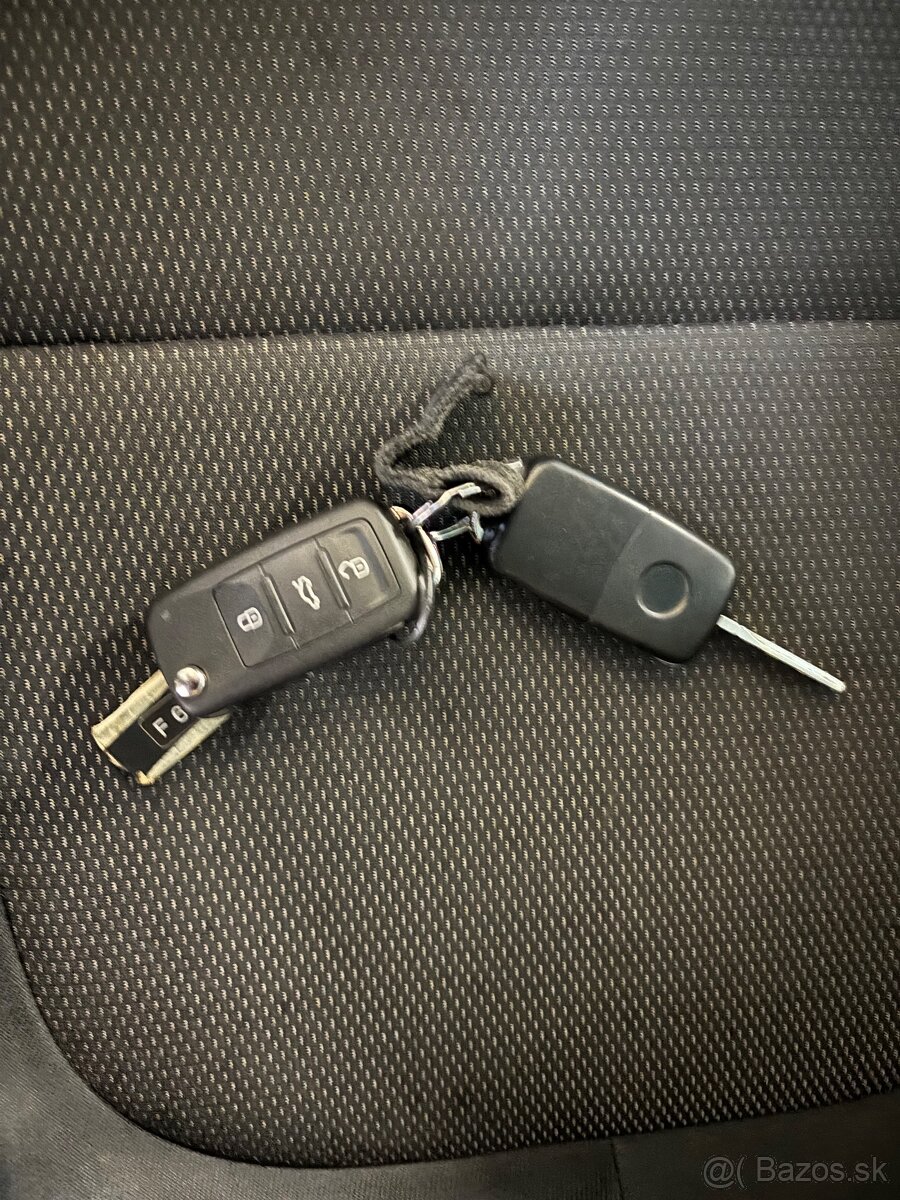 Predám ŠKODA YETI 2,0tdi 81kw m6 4x4 - 15