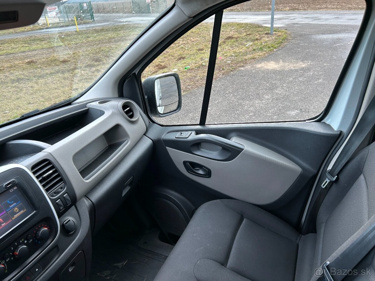 Renault Trafic 2021 1.6 diesel 89kW - 15