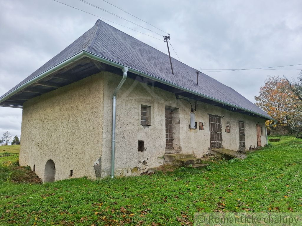 Priestranný pozemok s domami – ideálne miesto pre ranč, fa - 15