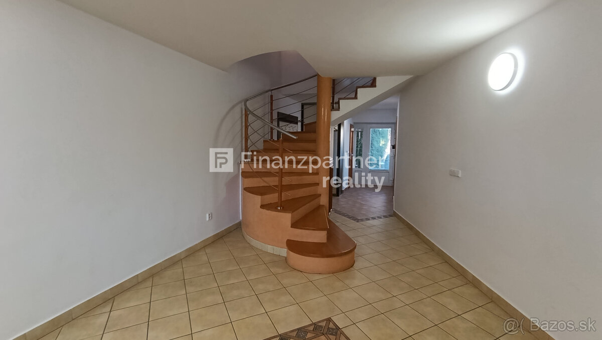 Výnimočná architektúra, dom, Šintava, Sereď - 15