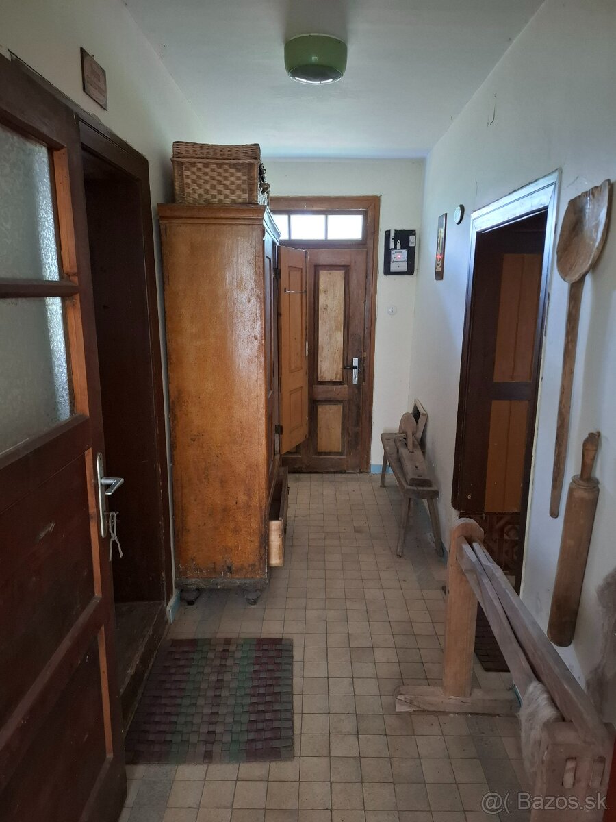 CHALUPA NA MYJAVSKÝCH KOPANICIACH - 15