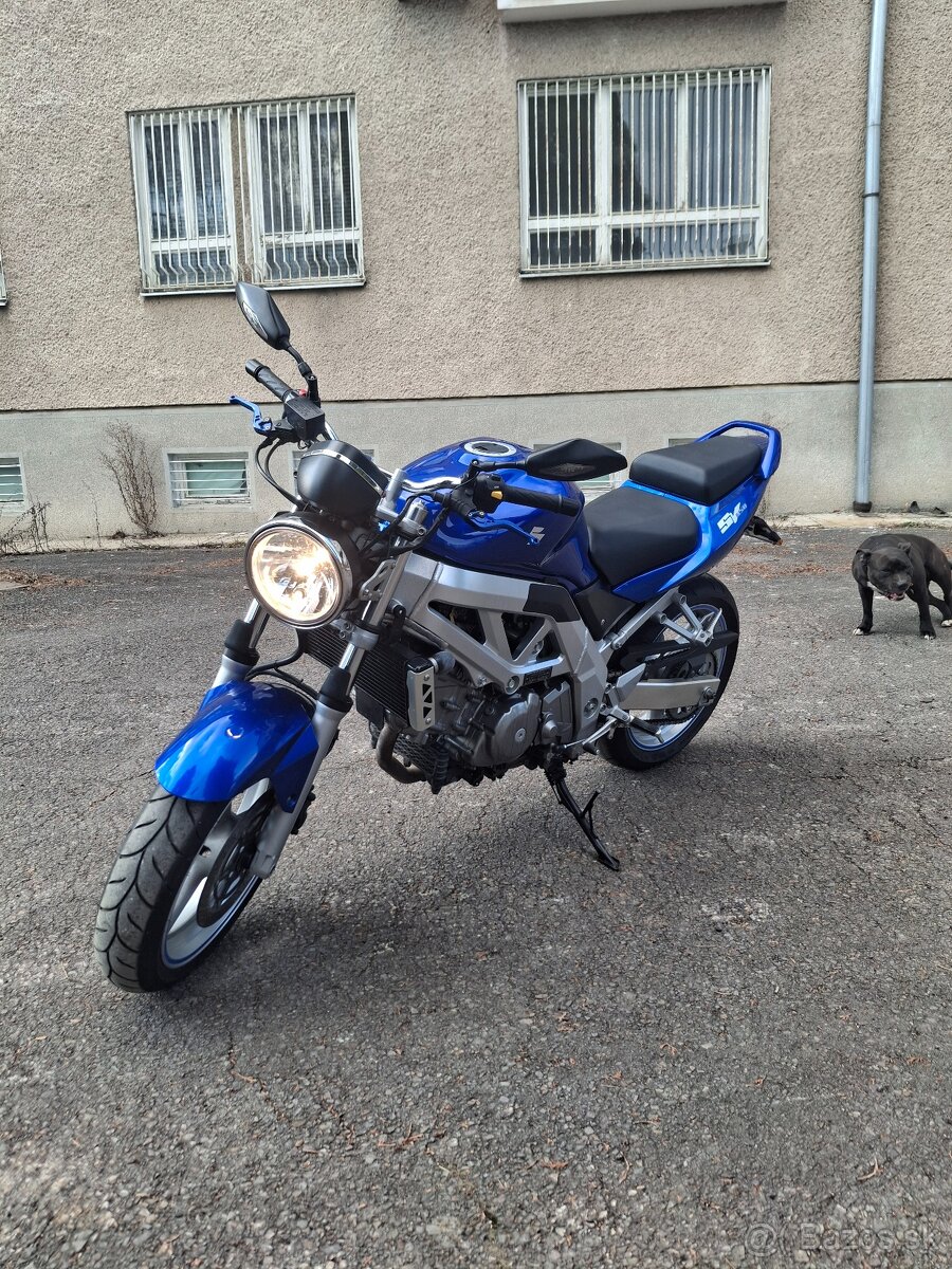 Suzuki SV 650 N - 15