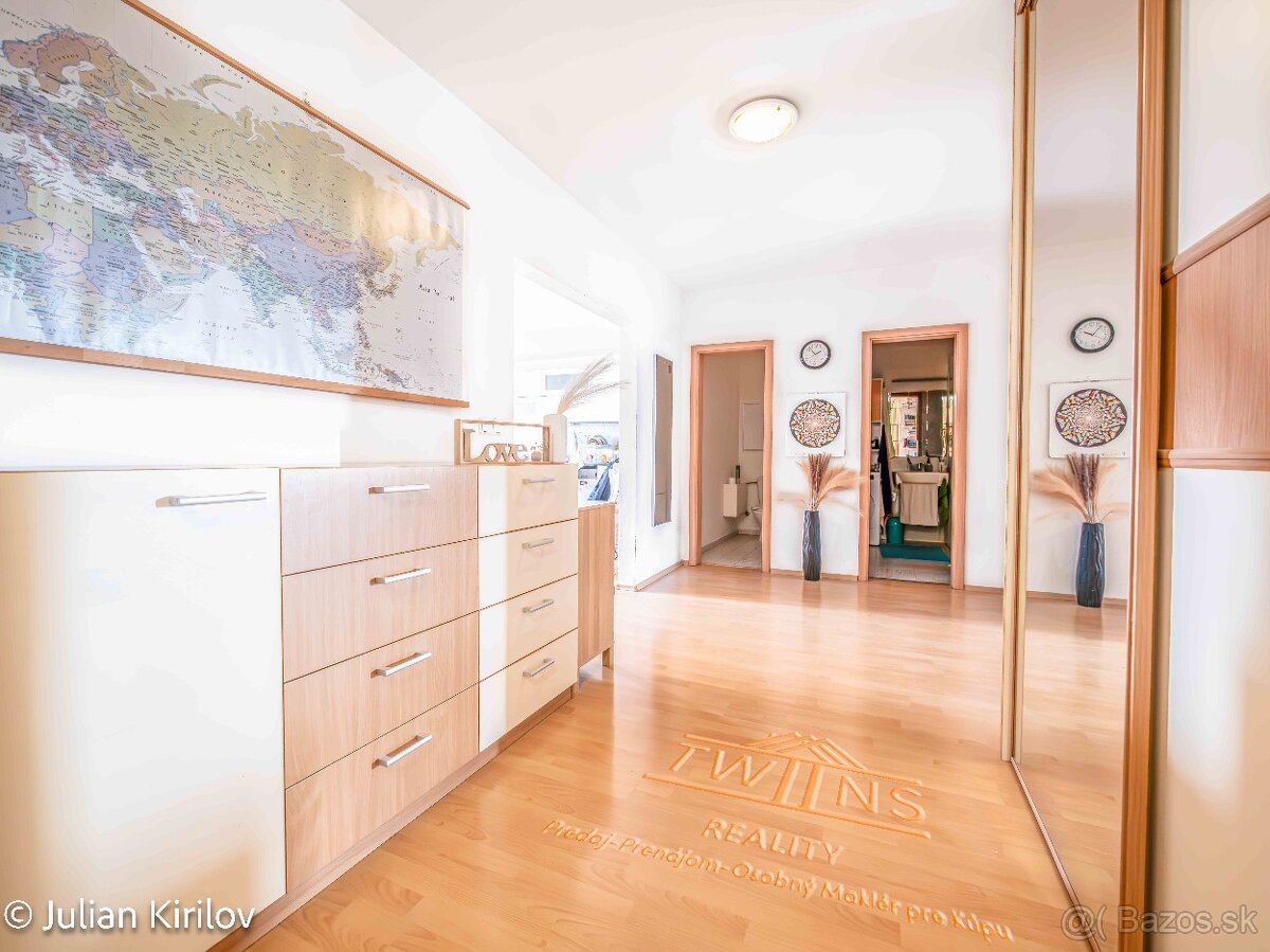 Exkluzívna ponuka na Predaj : 3-izbový byt (124 m²) s magick - 15