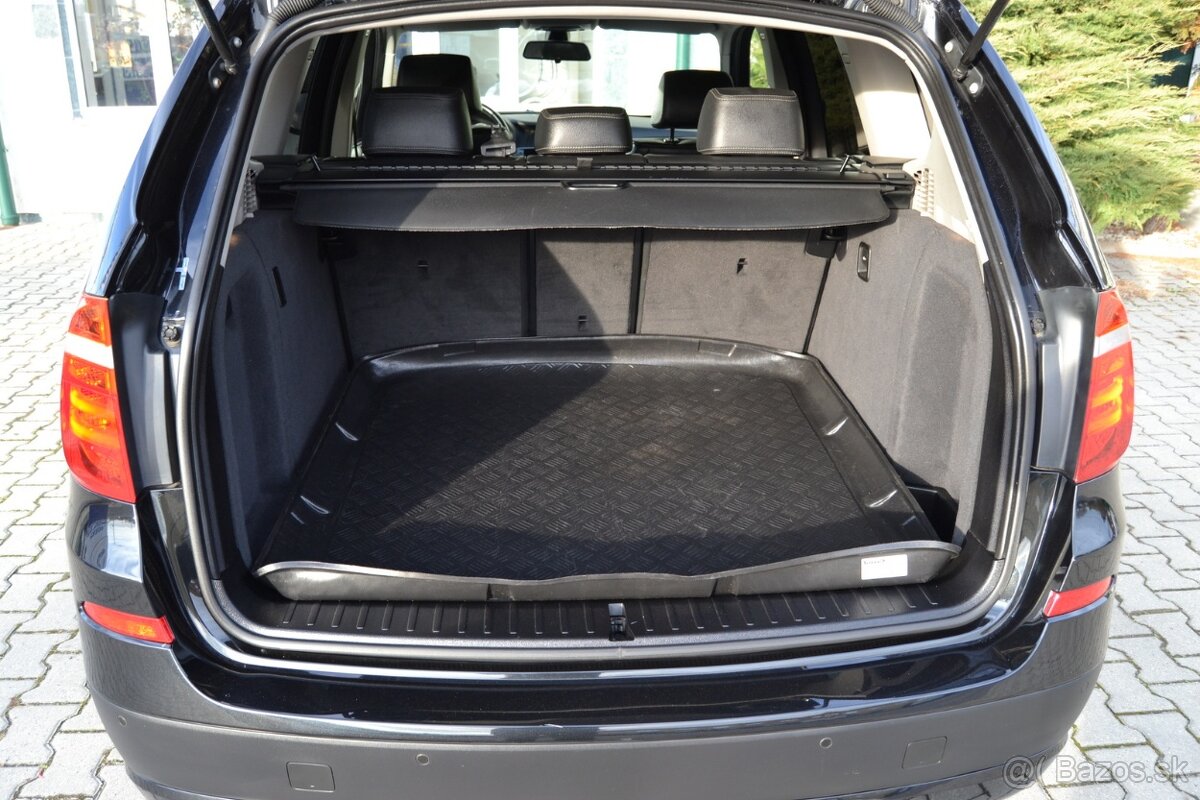 BMW X3 2.0 D X DRIVE, NAVI, FÓLIE, KOŽA, ALU R17, BIXENÓNY - 15