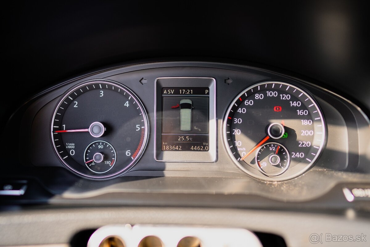 Volkswagen T5 Multivan 2.0 BiTDI Highline 4MOTION DSG - 15