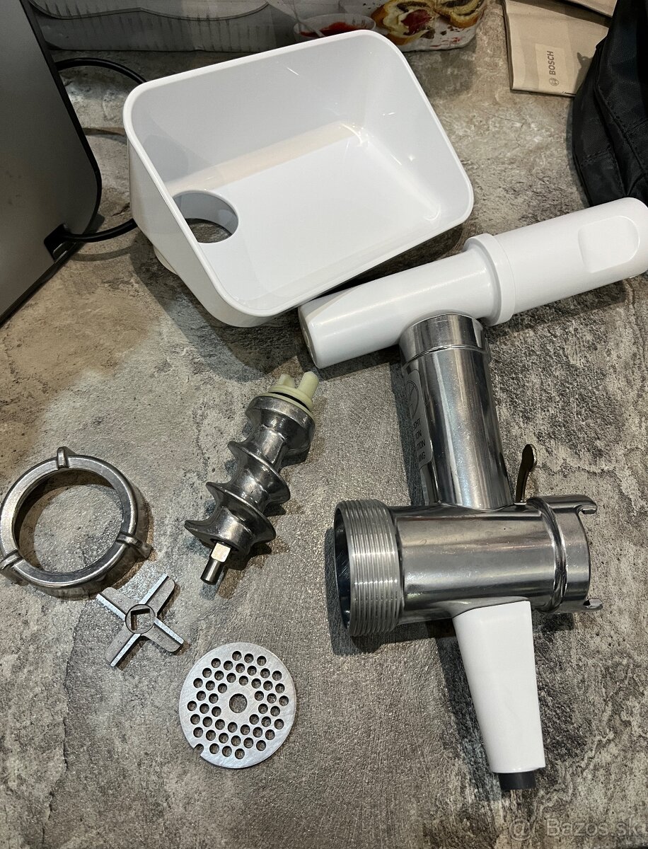 Bosch MUM 56340/06 900W kuchynský robot - 15