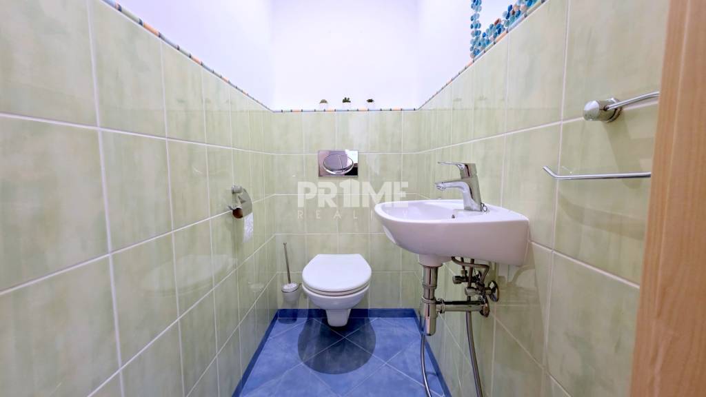 JEDINEČNÝ 2i byt, REKONŠTRUKCIA, 2 x BALKÓN, Kúpeľná ulica,S - 15