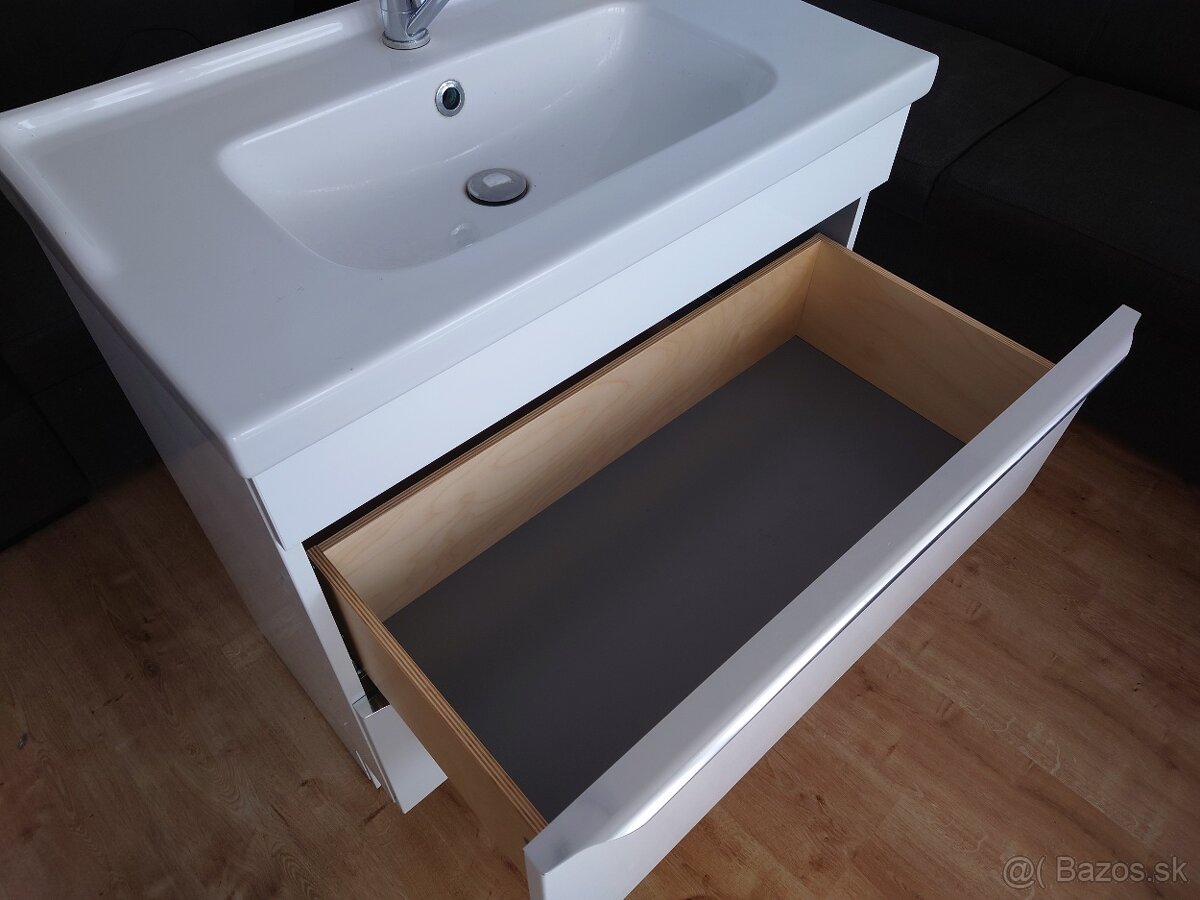 Umyvadlo so skrinkou a zrkadlovou skrinkou 80vm - 15