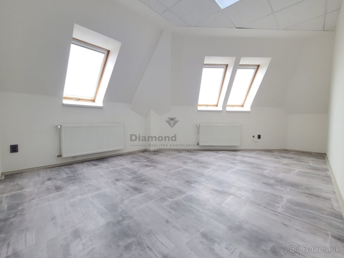 LUX Kancelárie oproti HORNBACHU - 15