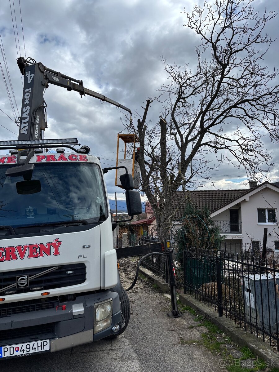 Volvo trojstranny sklapač s hydraulickou rukou - 15