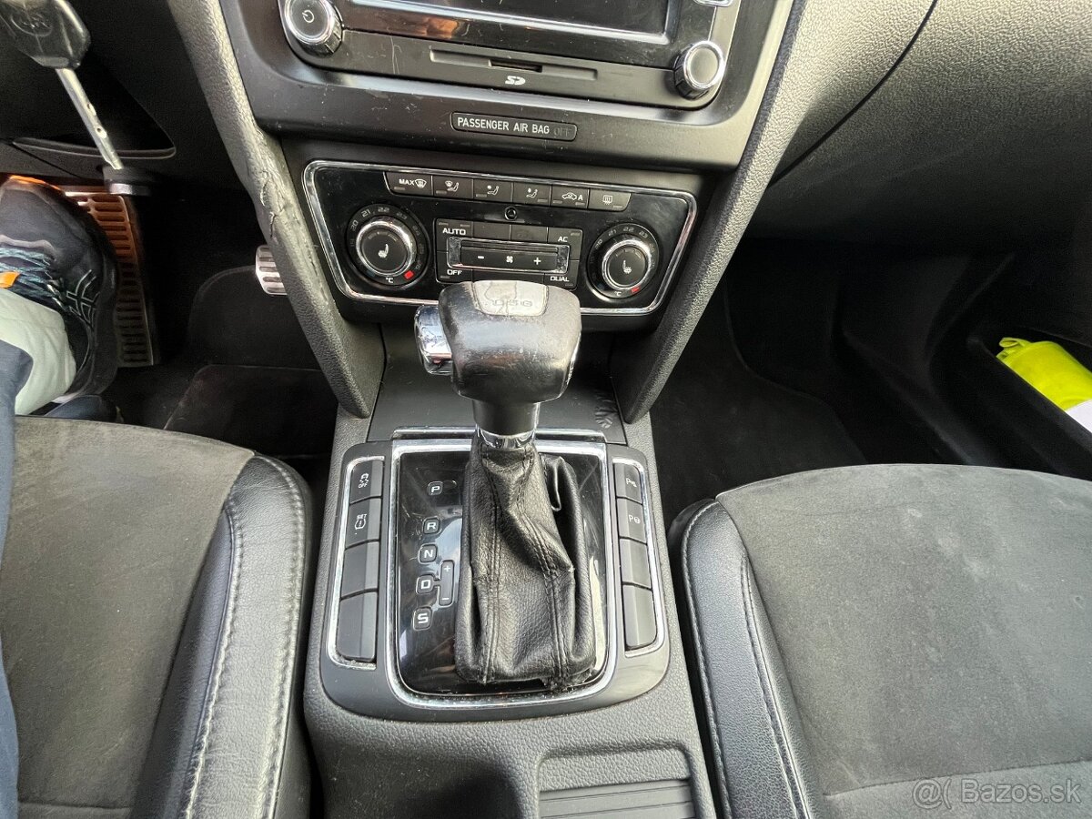 Škoda Superb Combi 2.0 TDI 125 kW - 15