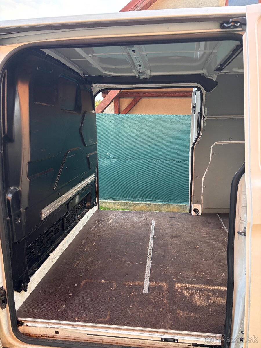 Ford Transit Custom L2, 2.0 96kW - 15