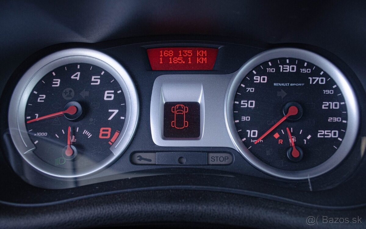 Renault Clio RS 2.0i 16V - 15