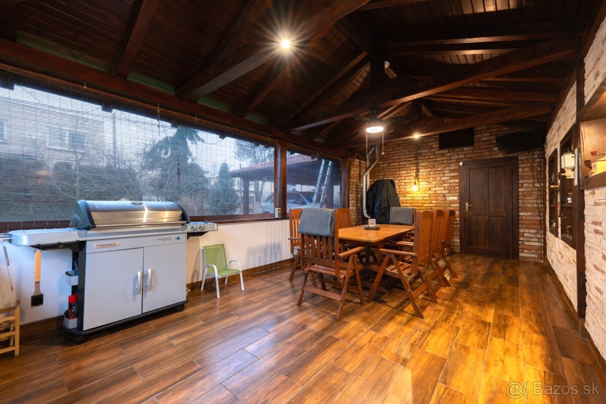 Exkluzívna rodinná vila Bošáca - 15