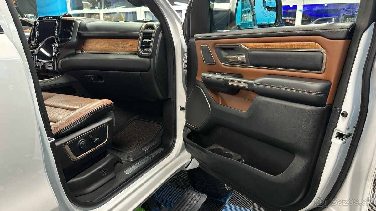 Dodge Ram 1500 5,7 HEMI - 15