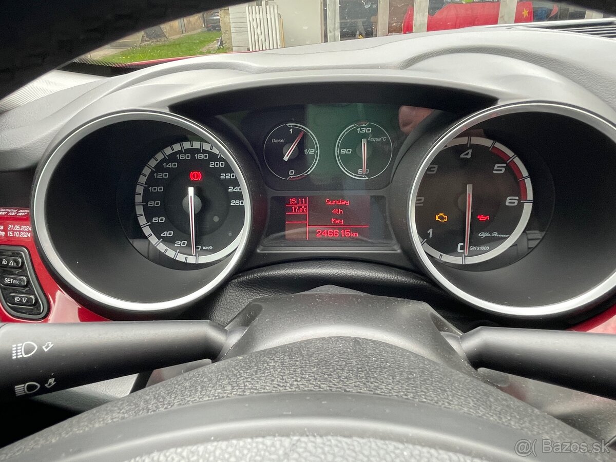 Alfa Romeo Giulietta + ťažné - 15