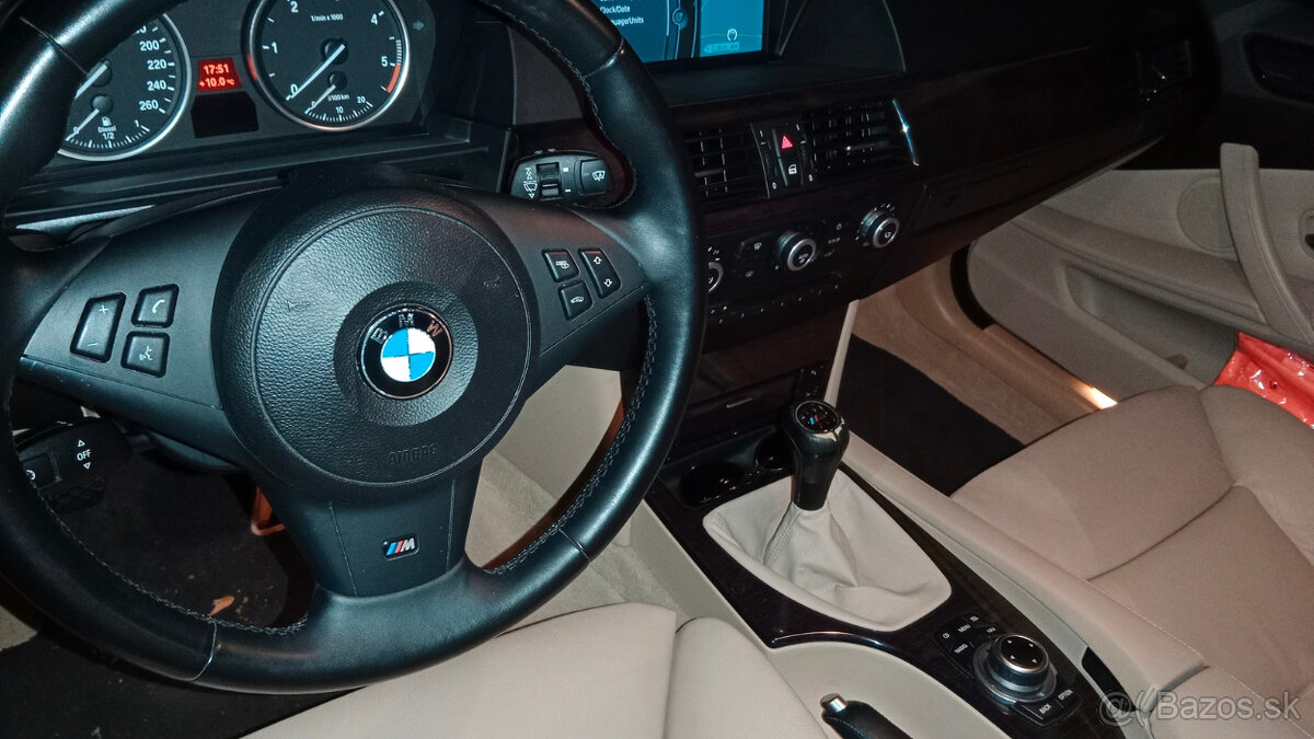 BMW Rad 5 Touring 520 d 177k - 15