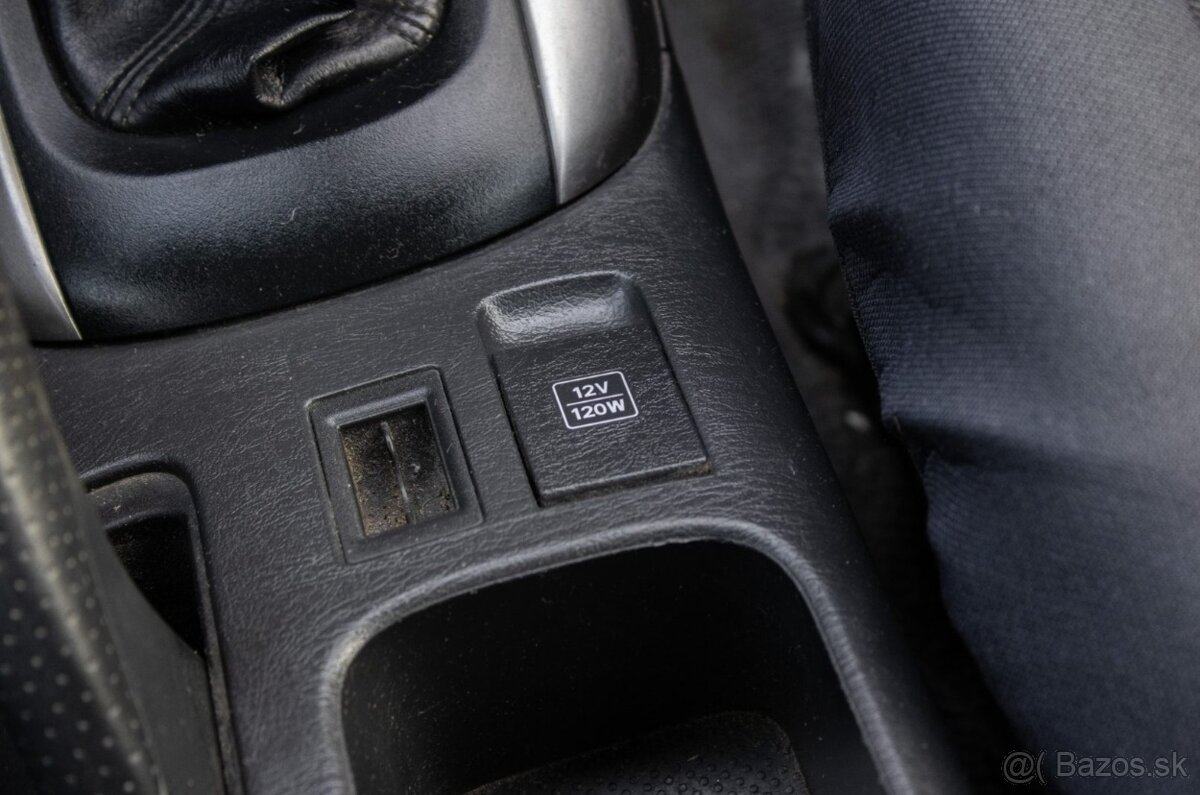 Toyota RAV4 2.0 D-4D - 15