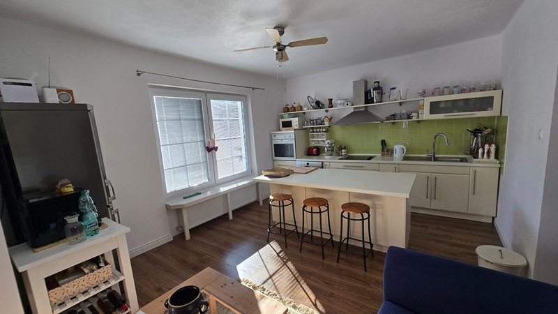 Krásny dom po kompletnej rekonštrukcii v Hronskom Beňadiku - 15