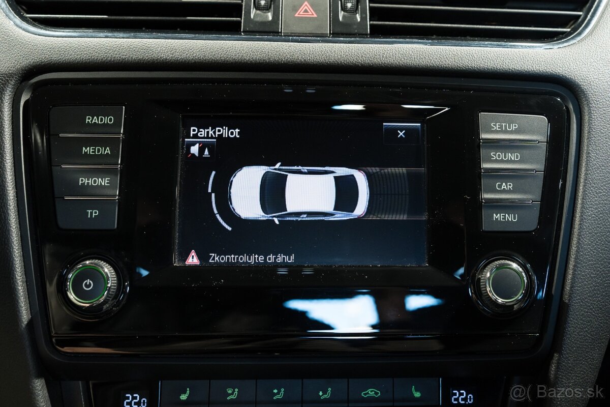 Škoda Octavia 1.6 TDI Elegance - 15