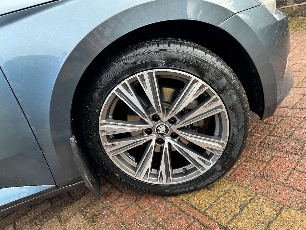 Škoda Superb 2018 2.0tdi 110kw Dsg - 15