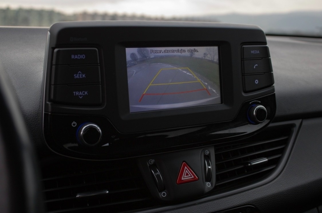 Hyundai i30 1.6 CRDi automat - 15