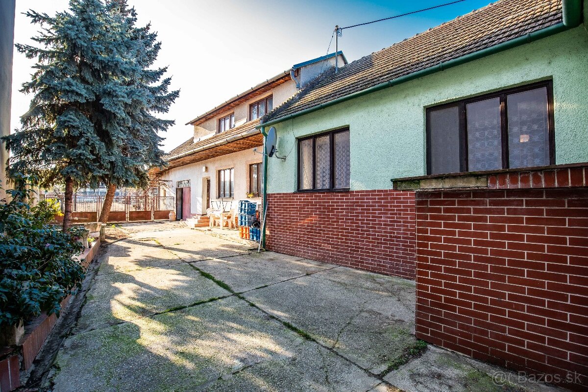 Väčší 5-izbový RD v obci ŠENKVICE, pozemok 824 m2 - 15