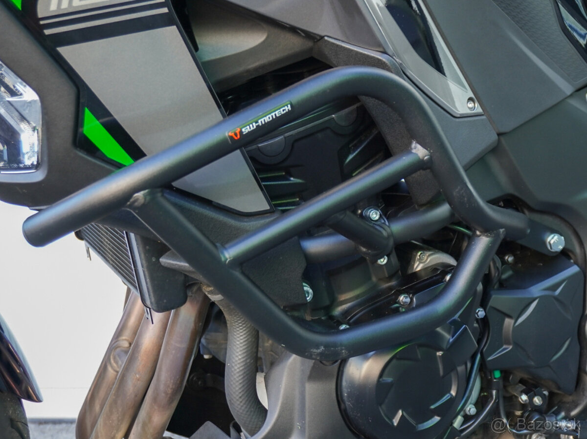 Kawasaki Versys 1100 SE - 15