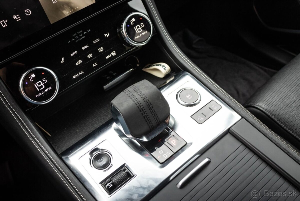 Jaguar F-Pace 3.0 I6 P400 MHEV R-Dynamic Black AWD A/T - 15