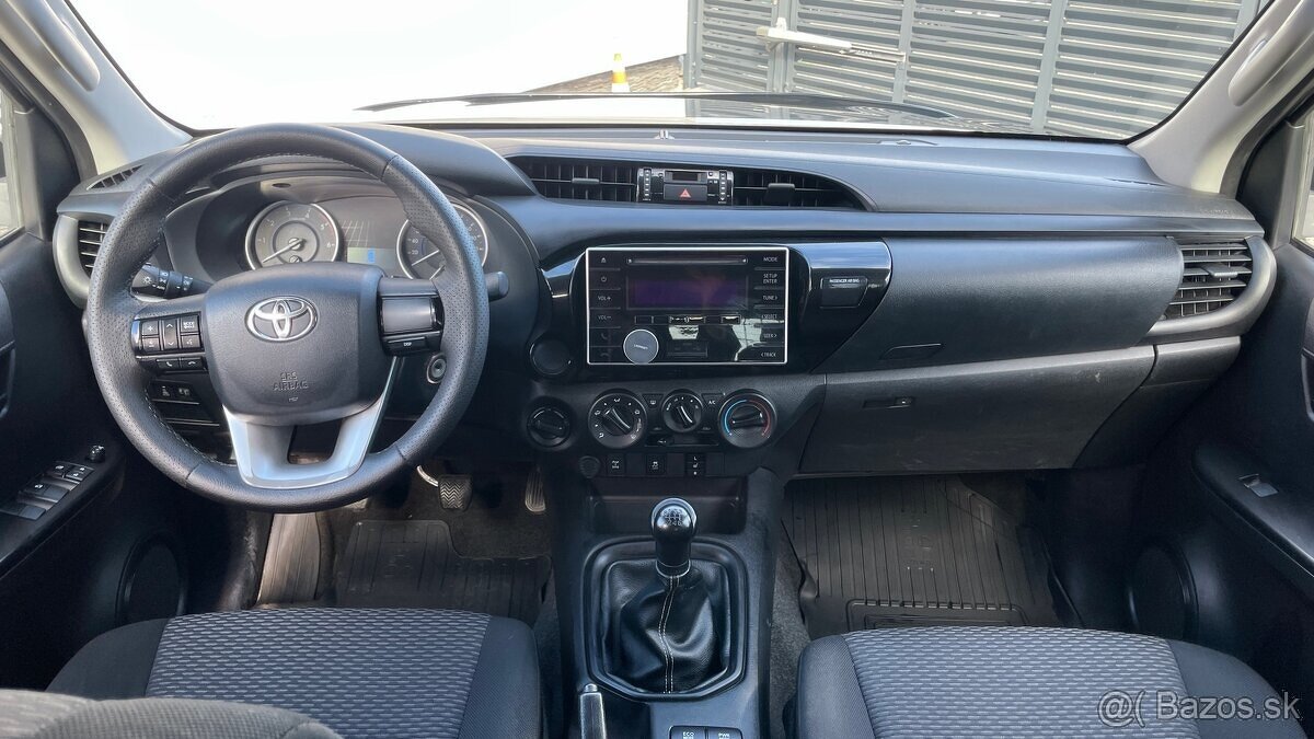 TOYOTA HILUX 2.4DI-D - PREDAJ AJ NA SPLÁTKY - 15