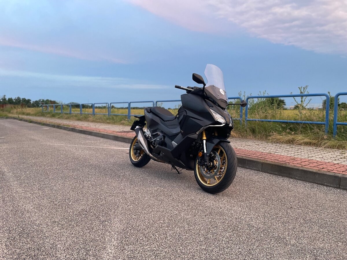 Honda Forza 750, 2024, 3400km - 15