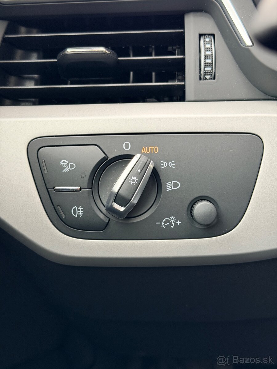 Audi A4 Avant 30 2.0 Tdi mHEV S-tronic - 15