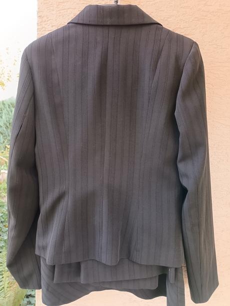 3 kombinácia - nohavice, sukňa, sako 38 - 15