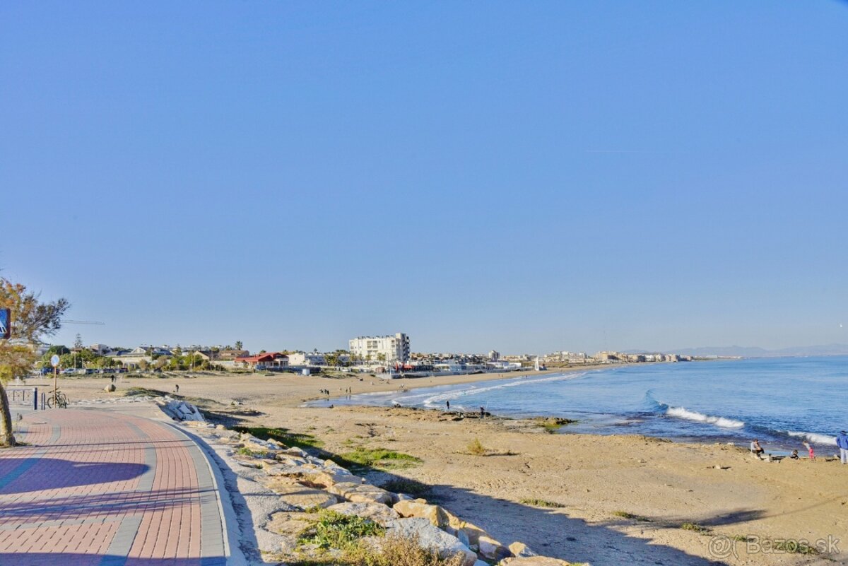 Apartmán 3+kk o velikosti 59 m² LA MATA, Španělsko - 15