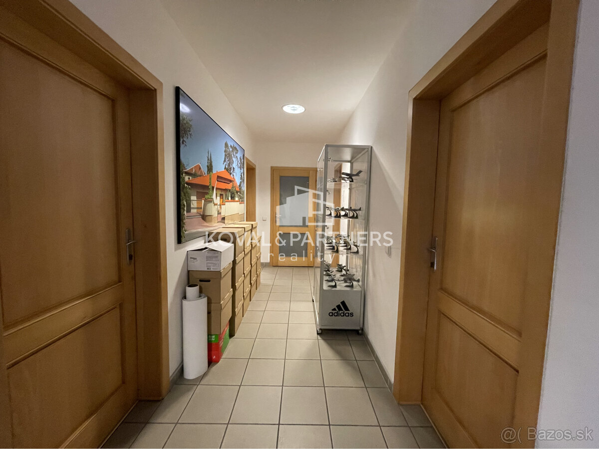 Administratívny, obchodný a skladový priestor v priemyselnej - 15