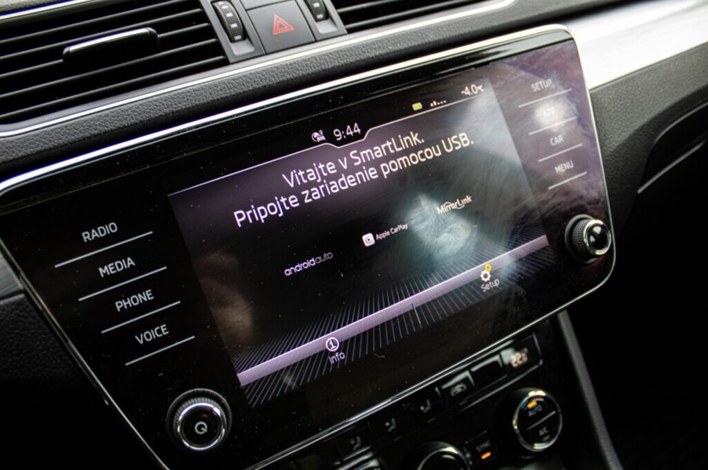 Škoda Superb Combi 2.0 TSI Ambition DSG - 15