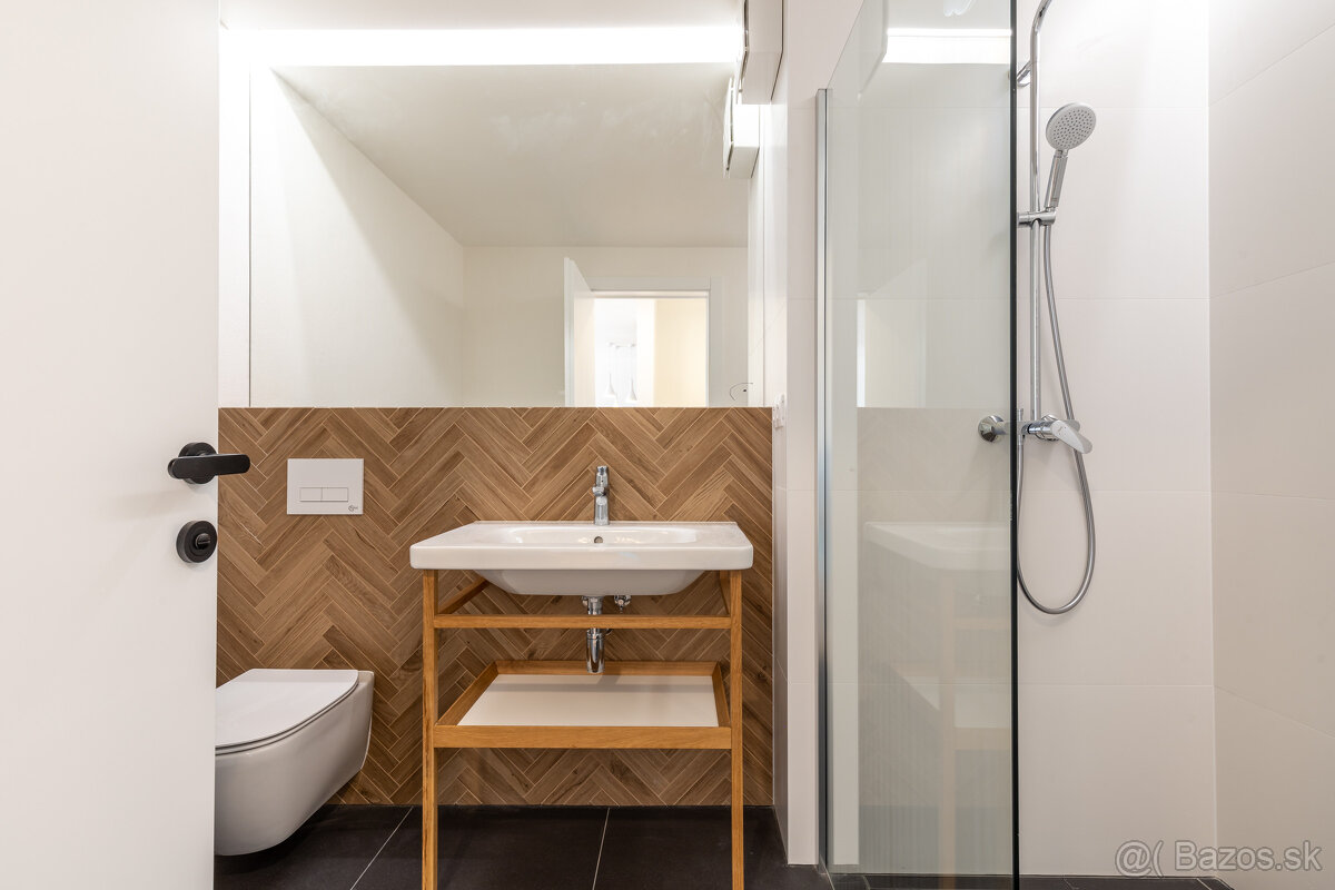 Na prenájom 2 izbový byt - Košice, Centrum - 15