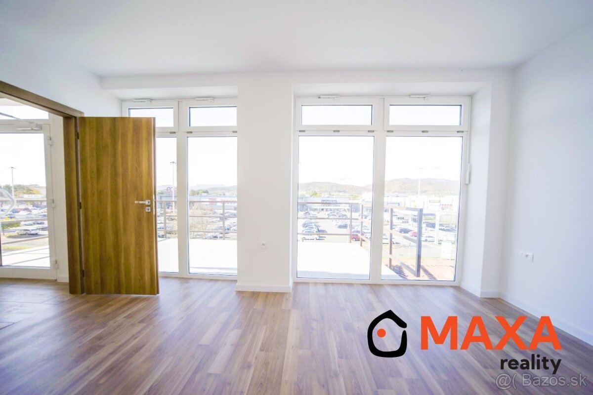 Veľkometrážny 3- izbový byt s terasou, Prievidza - 15