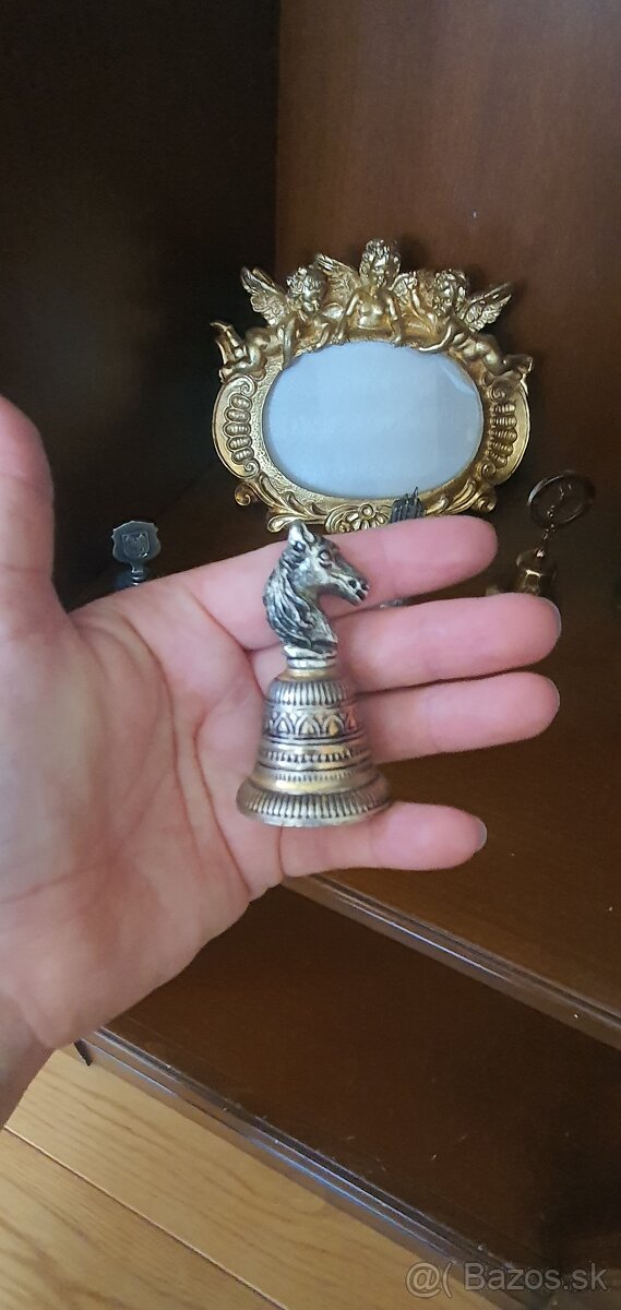 Doplnky do kniznice - 15