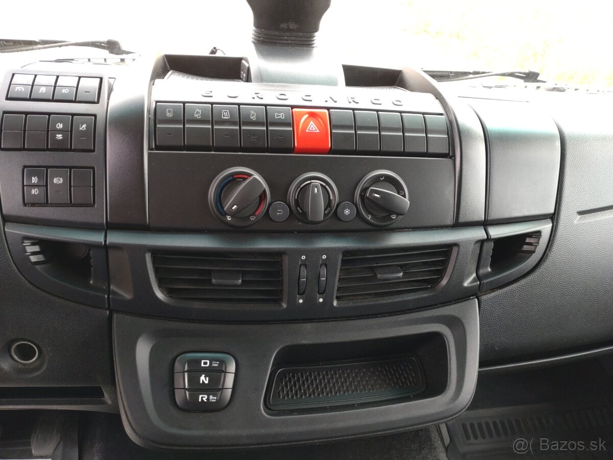 IVECO EUROCARGO 120E28-19 EP - Čelo - 2 lůžka - 15