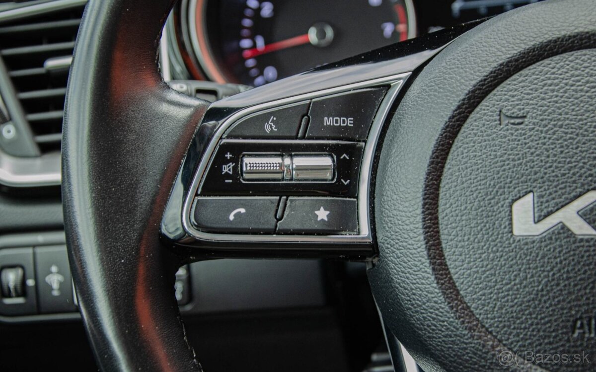 Kia XCeed 1.5 T-GDi, M6, 5d. - 15