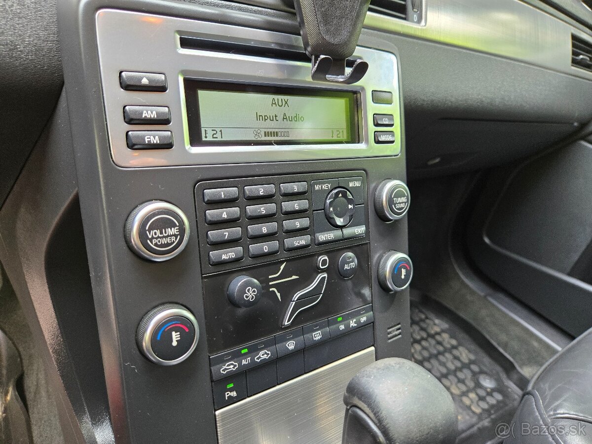 Volvo V70 2.4 D5 _ AUTOMAT - 15