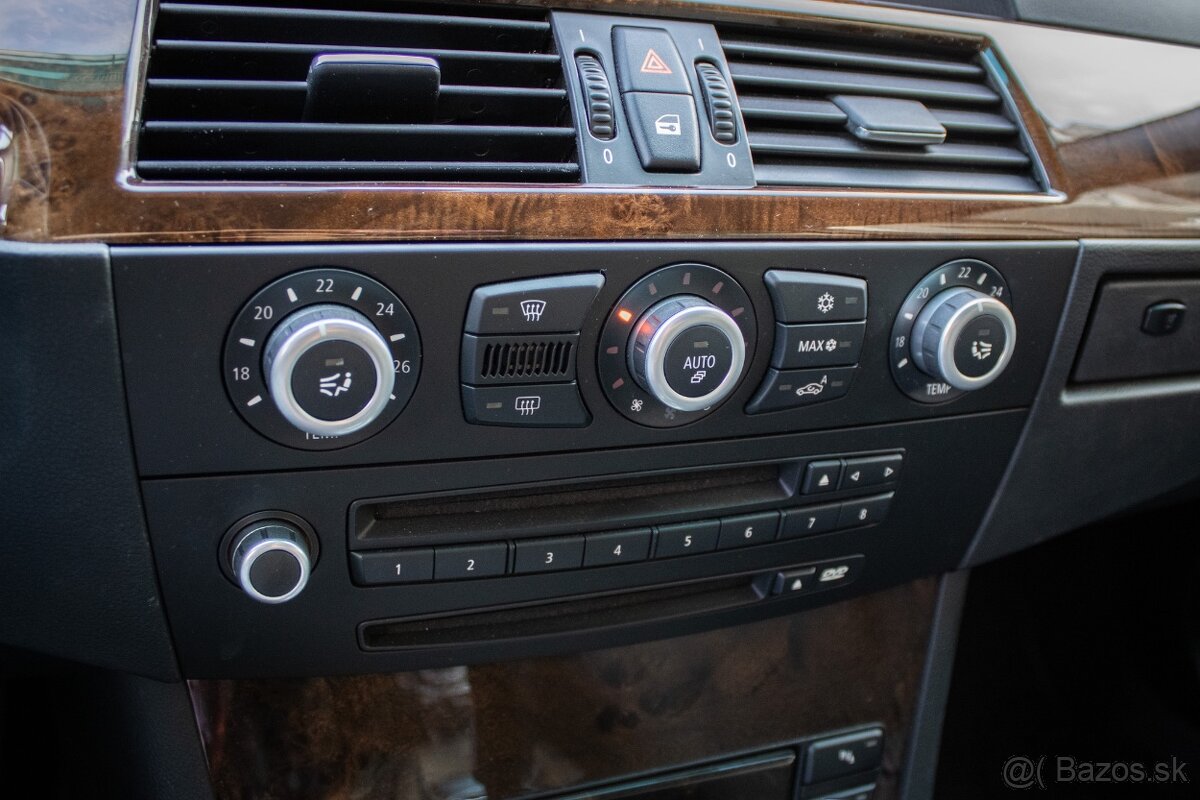 BMW Rad 5 530 i A/T - 15