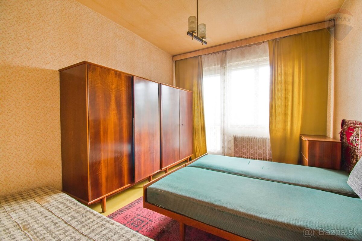 PREDAJ: 5IZBOVÝ RODINNÝ DOM, DUNAJSKÁ STREDA - ČIGÉRSKA ULIC - 15