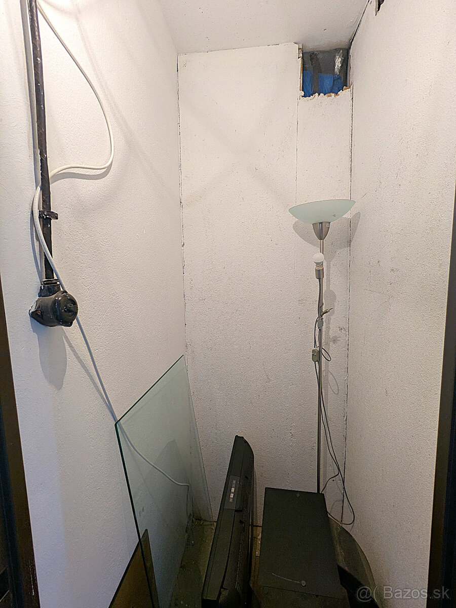 1 izb. Humenská, Terasa, OV, 3p, čiast.upravený, kúpou voľný - 15