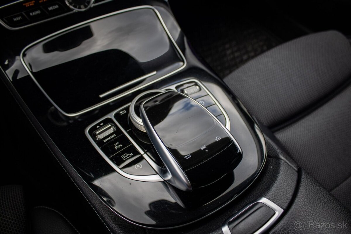 Mercedes-Benz E 220 d Sedan, 143kW, A9 - 15