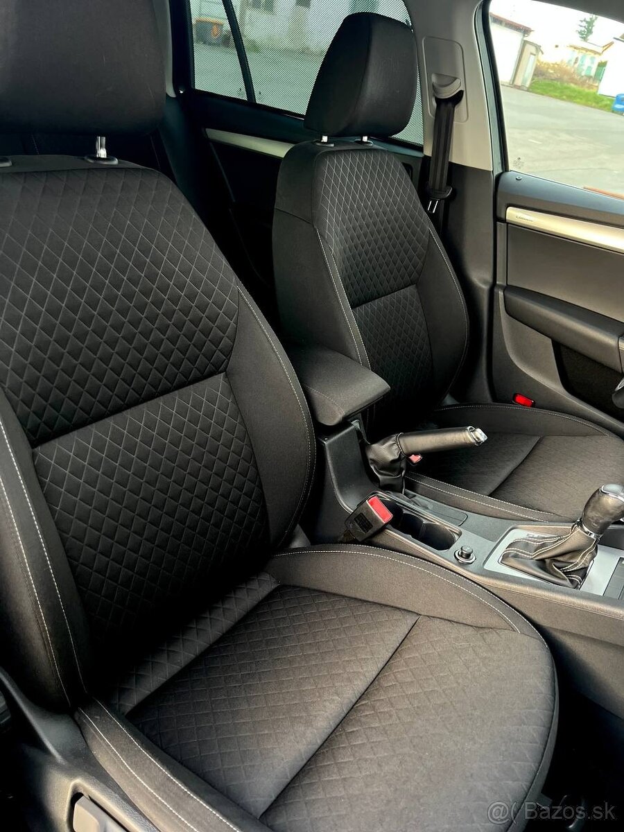 ŠKODA OCTAVIA COMBI 1.6 TDI 81 kW DSG 2015 EDITION - 15